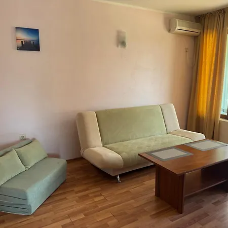 Dream Bay Apartments 4*